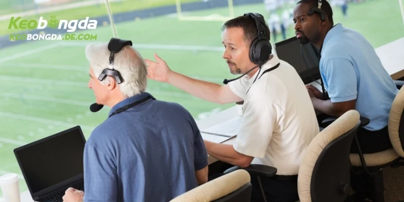 Giới thiệu các bình luận viên đỉnh cao, trực tiếp sôi động