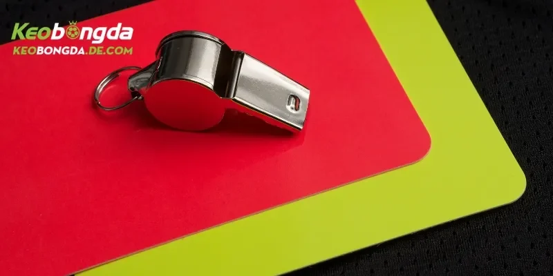 Phân tích lối chơi và phong độ để dự đoán chính xác số thẻ phạt